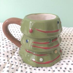 Threshold 2017 Earthenware Christmas Tree Mug in Green 12oz